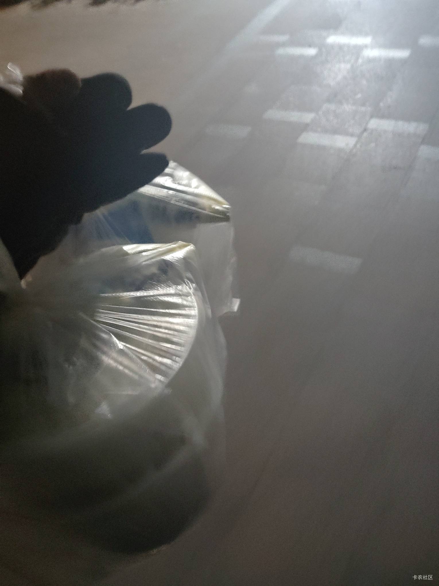 我还在送外卖。好冷啊

23 / 作者:陆羽 / 