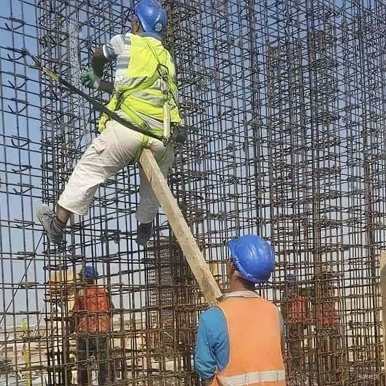 咦，半个小时以前，小满被扫主扫都是支付失败，刚才试了一下，又阔以了，小满你真调皮75 / 作者:柳下行 / 