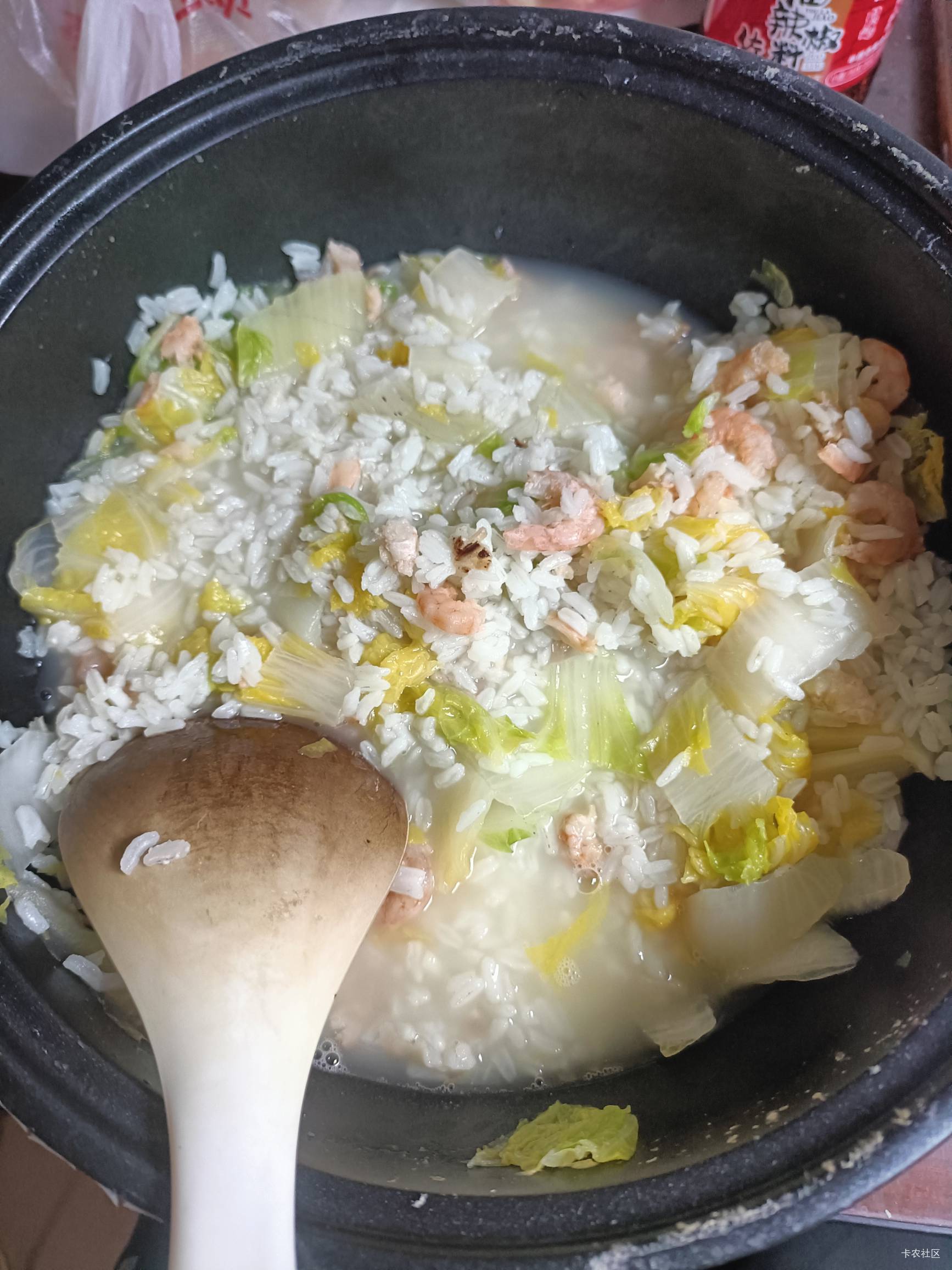 年夜饭店开吃！预祝老哥们新年快乐

33 / 作者:饿得哇哇叫 / 