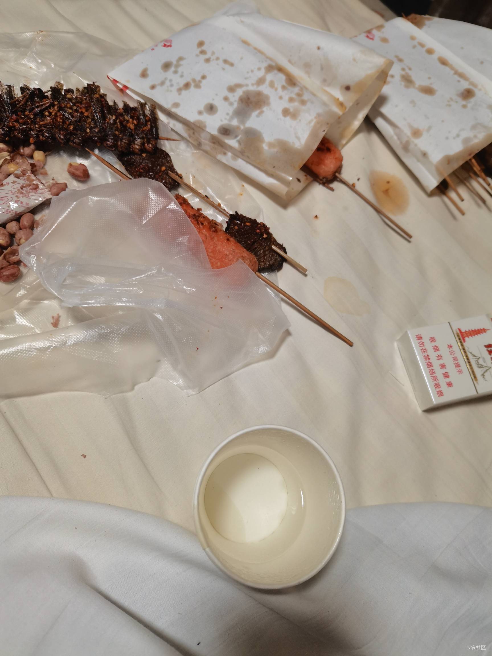 老哥们有跟我一样惨的吗 大狗大的有家不敢回

7 / 作者:达不溜。 / 