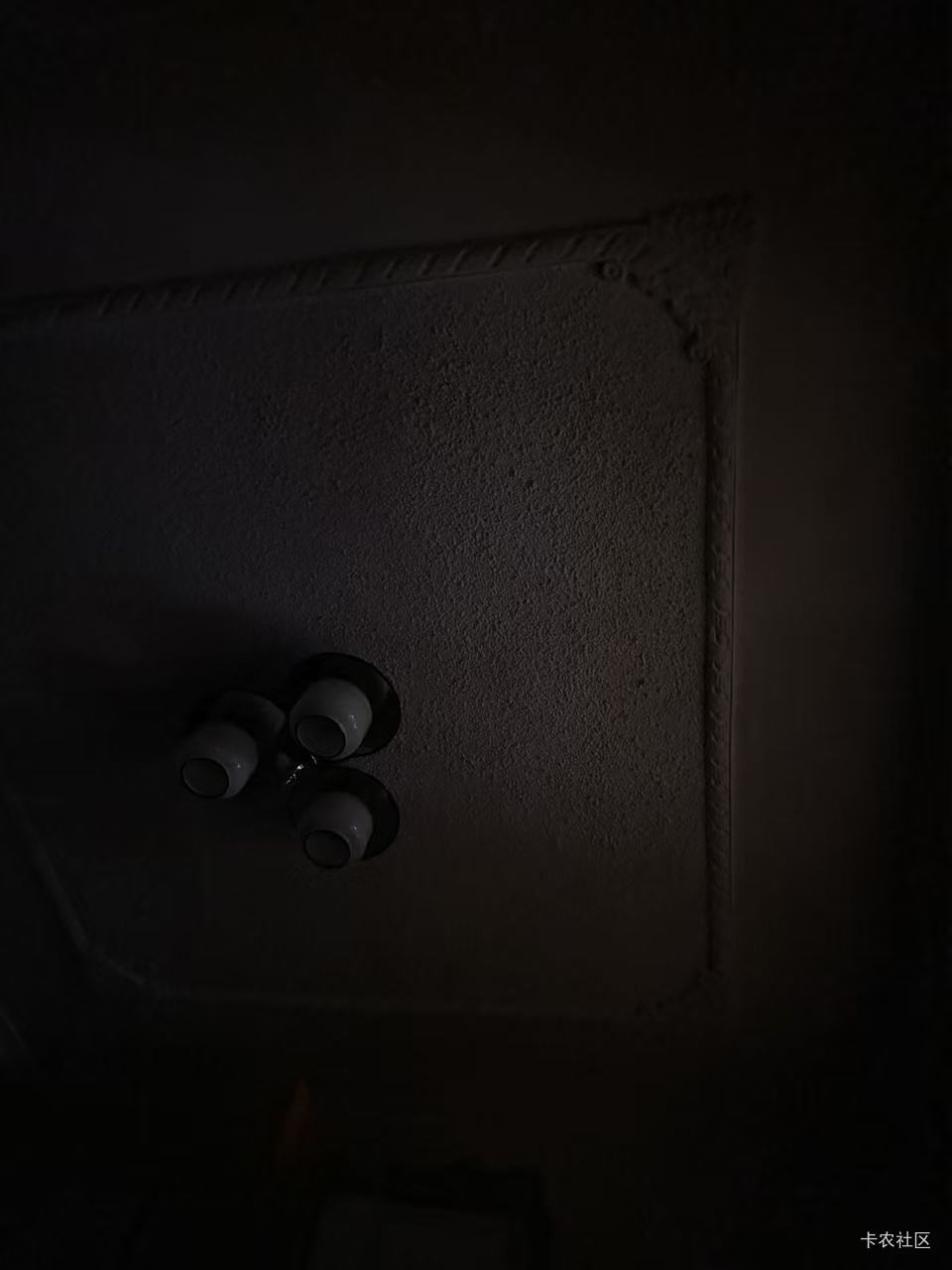 一个谎话一百个谎话都原不回来 今天家里人问了上班一年工资什么的 几年没上班了 根本54 / 作者:努力优秀_ / 