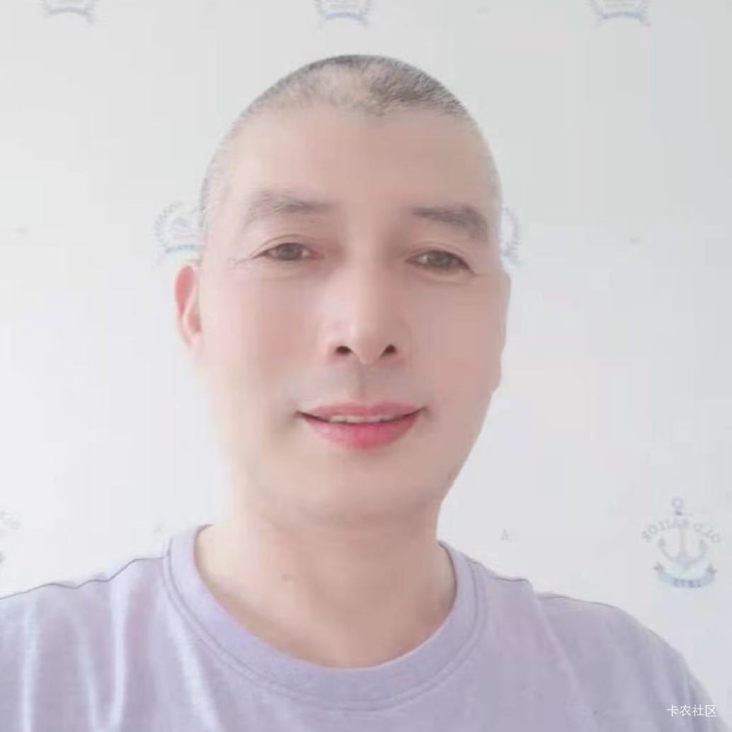 怎么说老哥们还不搞他


36 / 作者:中国工商银行卡农分行 / 