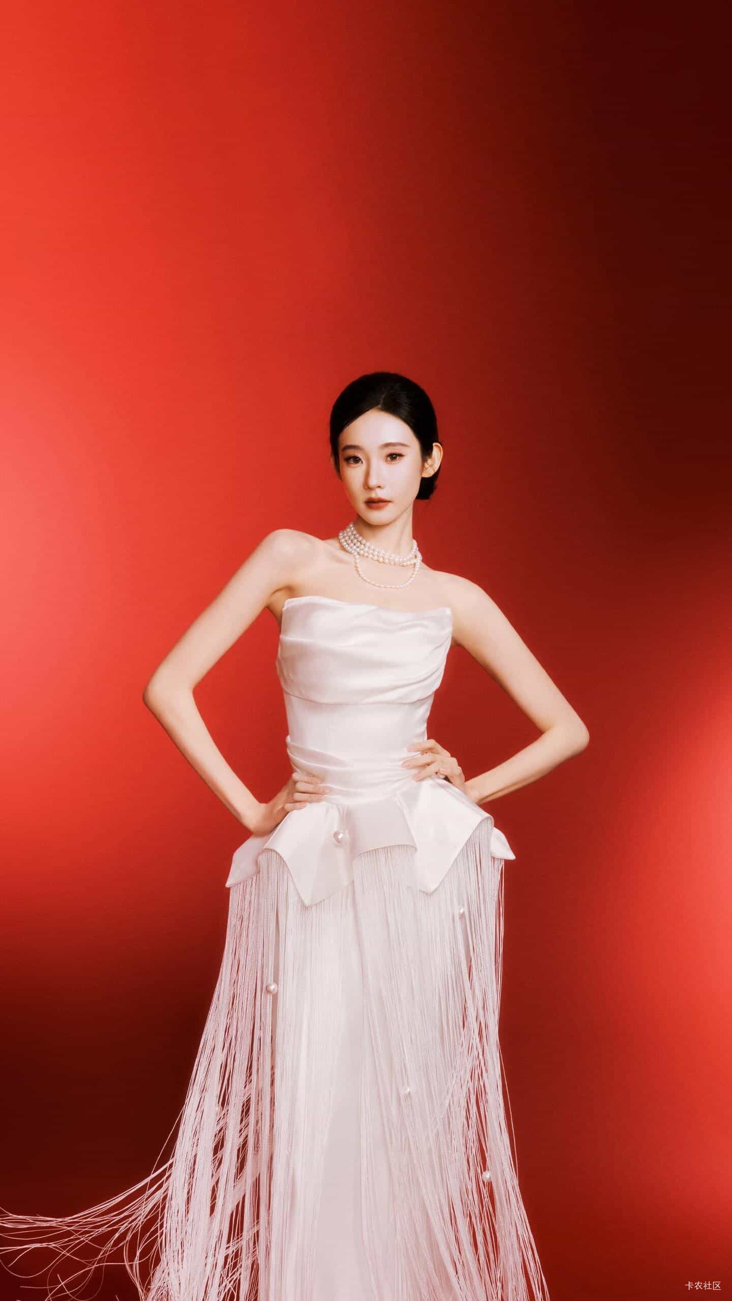 大妈飞一趟遂宁一共21毛，其中公众号1毛限制卡，其他20不限制。

68 / 作者:千毛小镇镇 / 