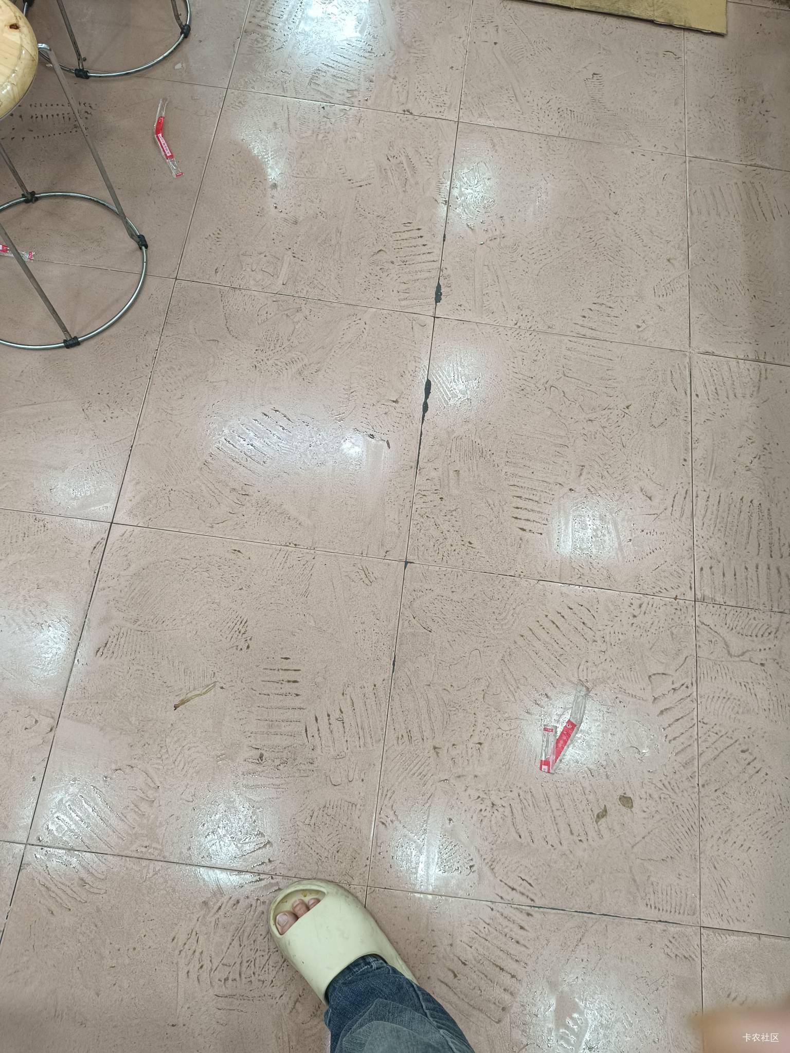 地下好湿回南了吗？

8 / 作者:北部湾银行 / 