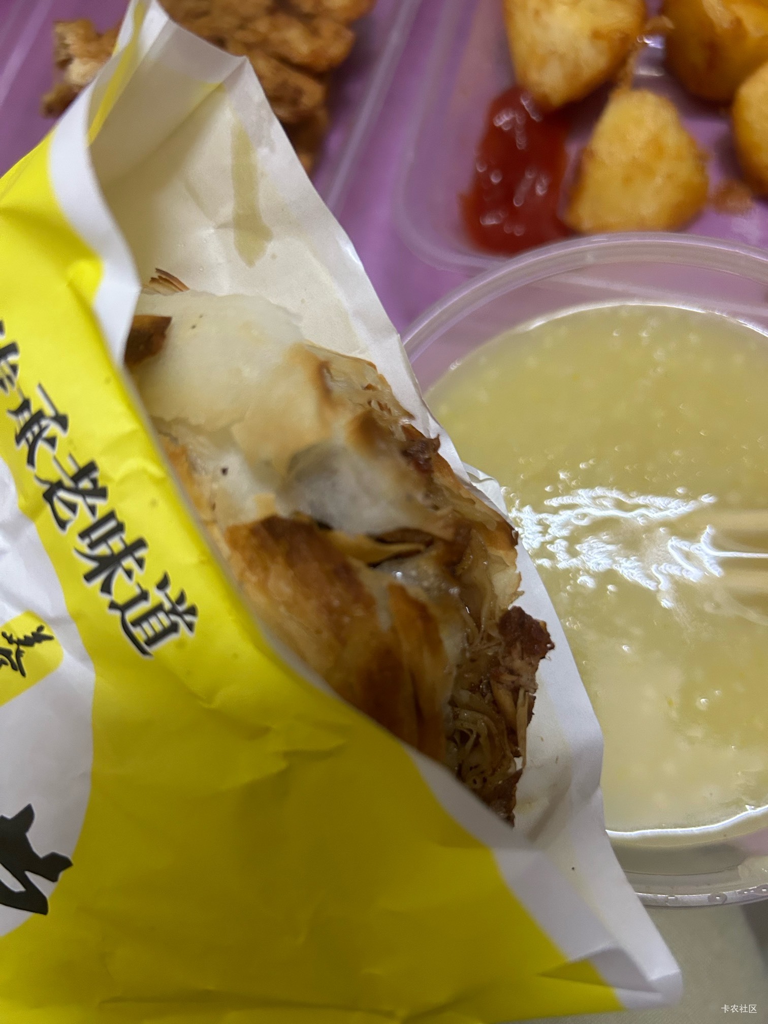 肉夹馍真好吃，爱吃8块的肉夹馍(不退款版)

94 / 作者:阿生的故事 / 