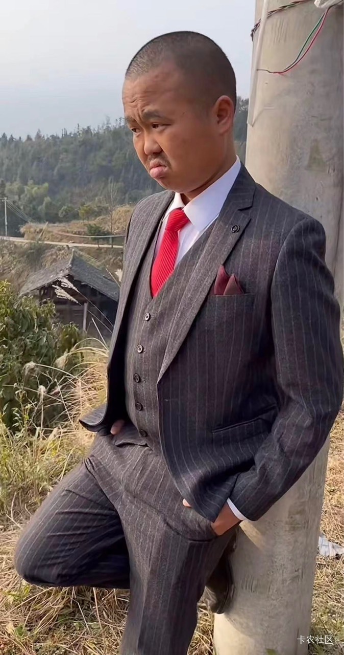 问一下老哥们，发票中奖次数是几次，我一直没怎么玩，昨天抽了一堆一毛没中

45 / 作者:一叶孤舟1 / 