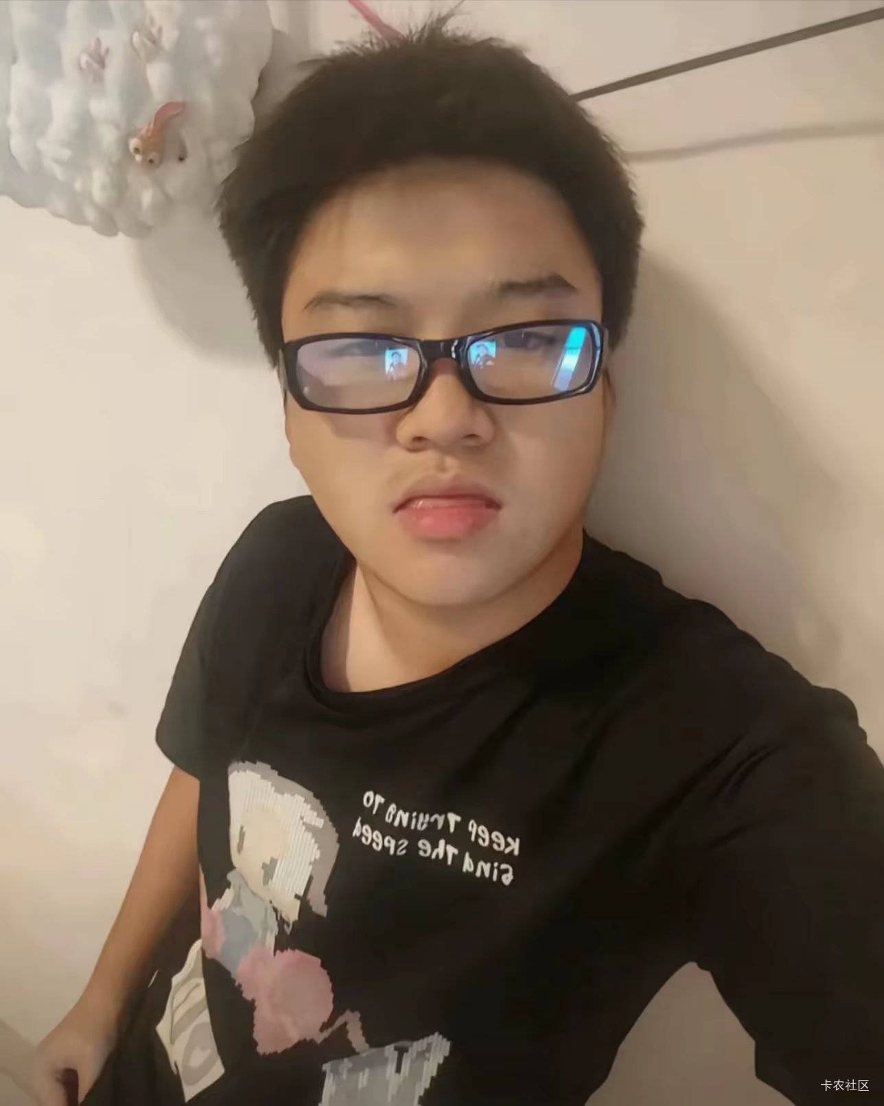 卡农里有没有长得帅的老哥，不会都是丑13吧
59 / 作者:萧瑟秋风今右是 / 