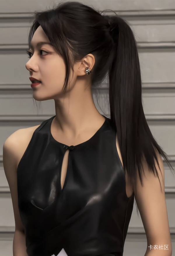 手机买12+512的还是买16+512的，差两百多，预算有点紧。

39 / 作者:胡萝卜糊了yu / 