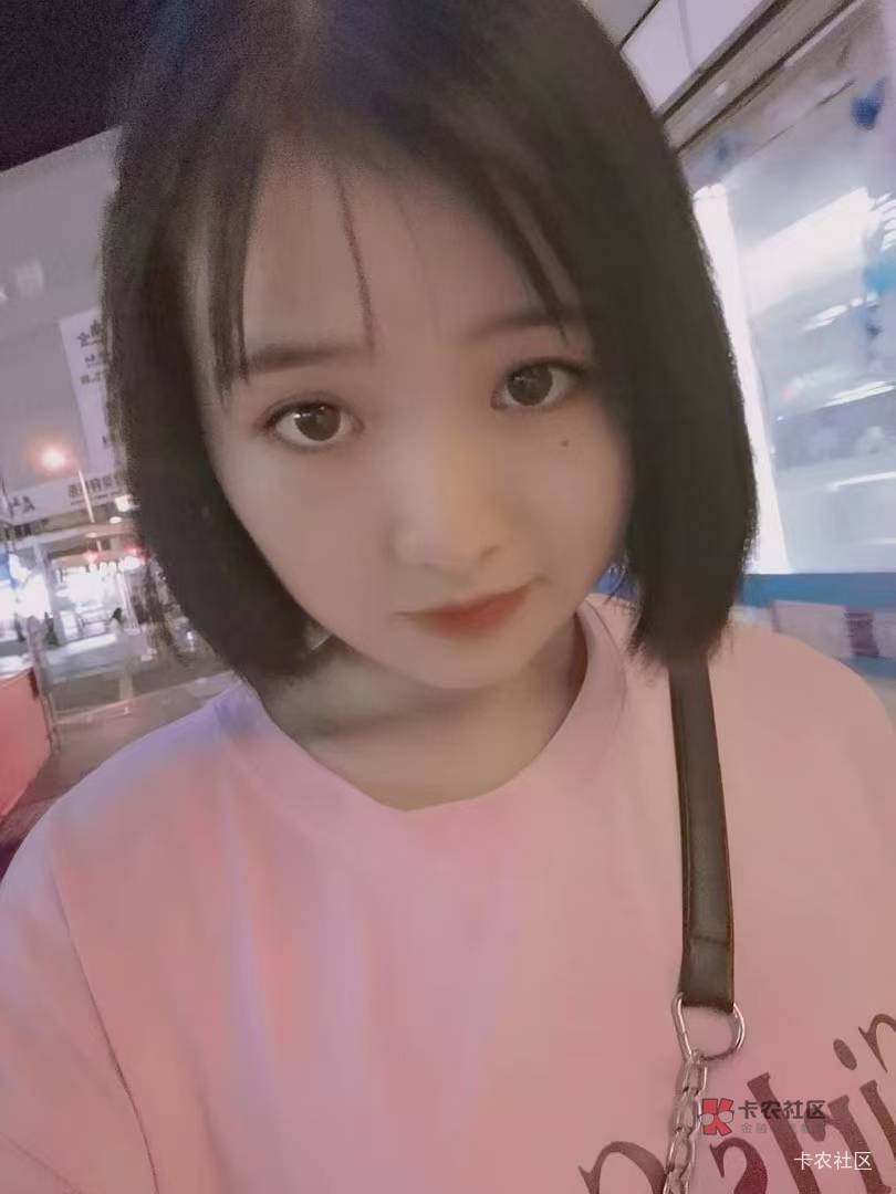 卡农社区卡成啥样了，换卡农APP就好了

62 / 作者:老李很衰 / 