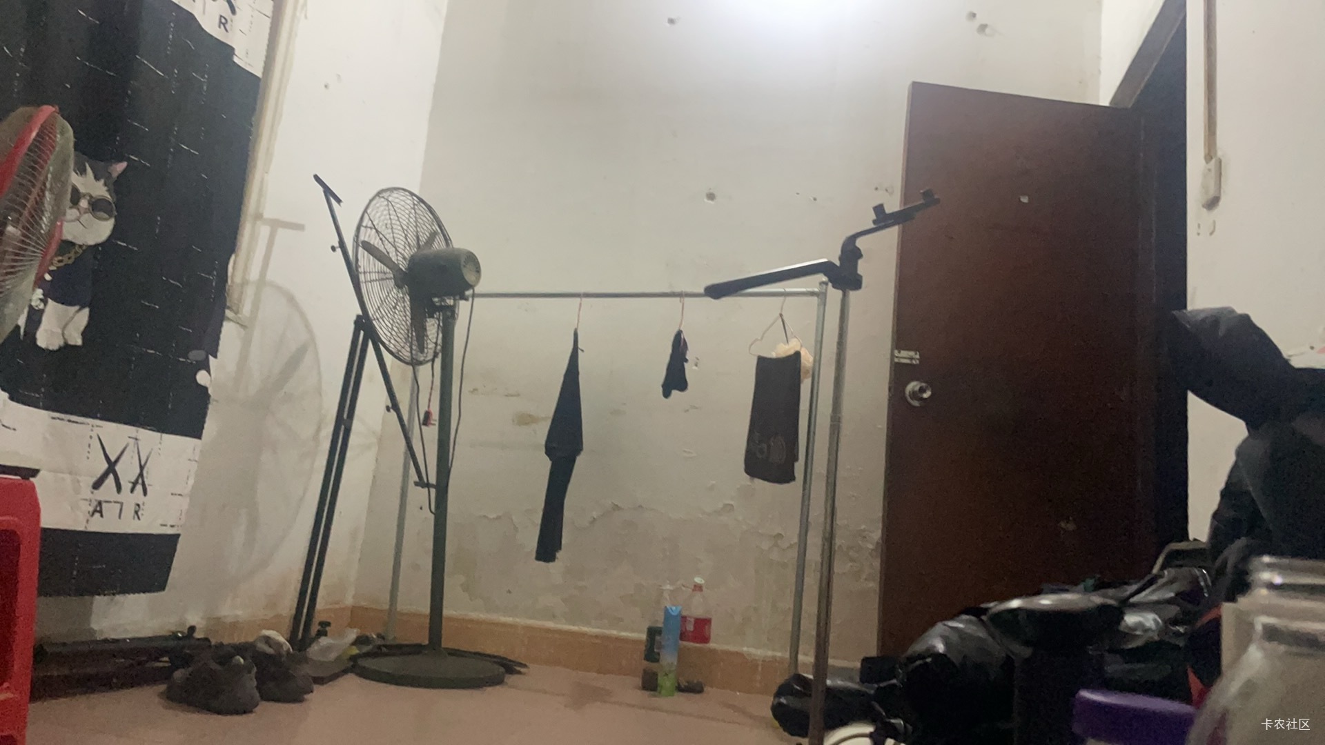 我在白云挂b 老哥们在哪里挂b

45 / 作者:王思聪！ / 