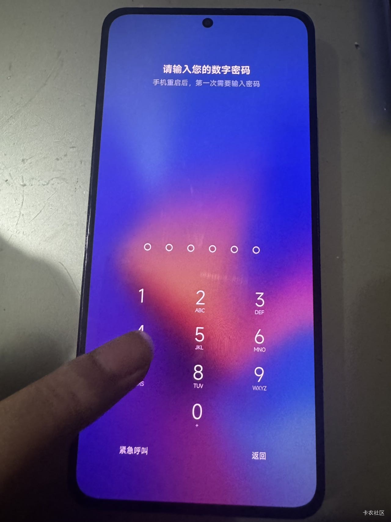 老哥们，我这红米k50昨天都还好好的，今天就突然点不动了，触控失灵，按钮可以用，还22 / 作者:黄大仙11 / 