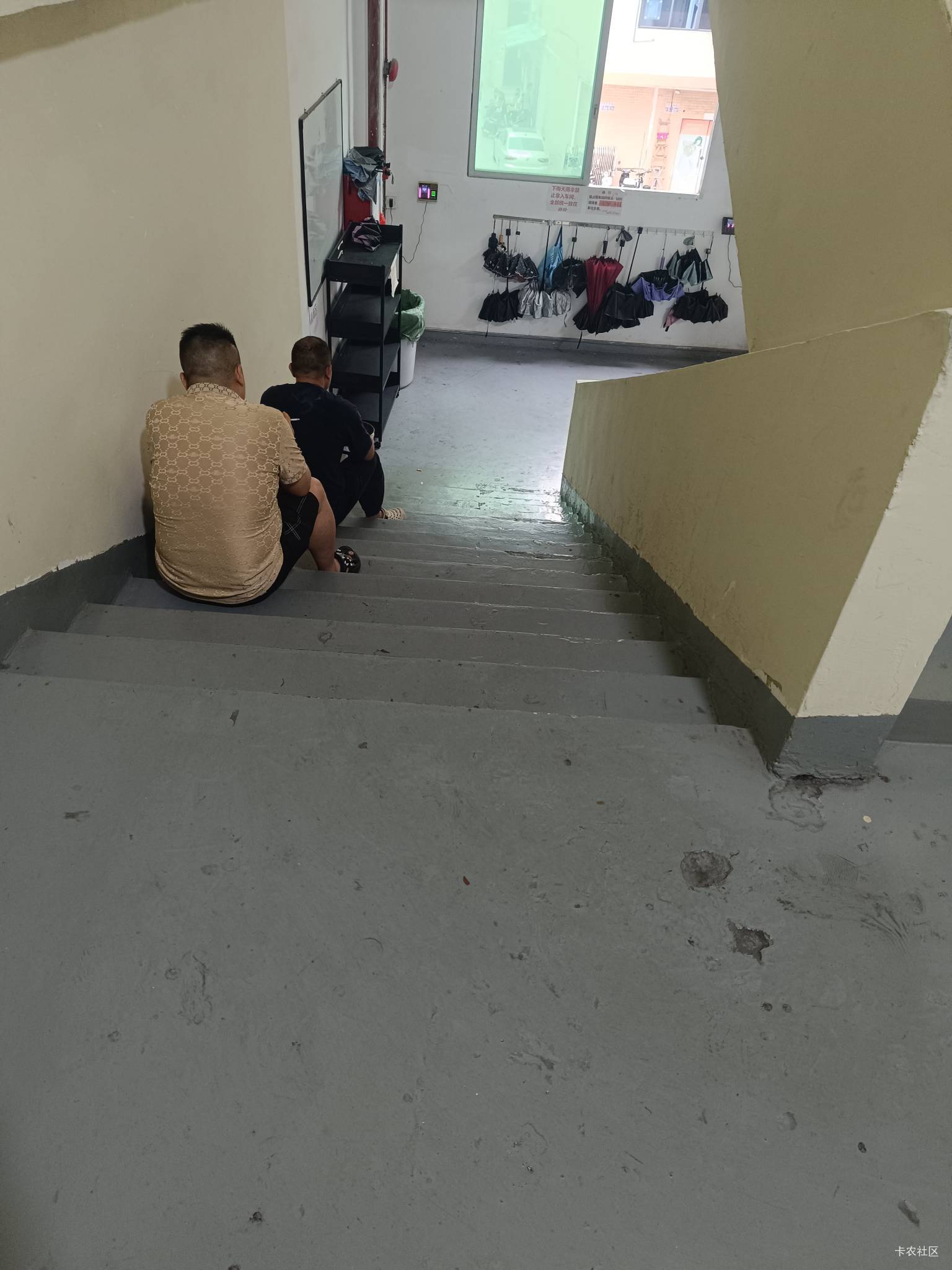 日结不知道能不能做下去


29 / 作者:北部湾银行 / 