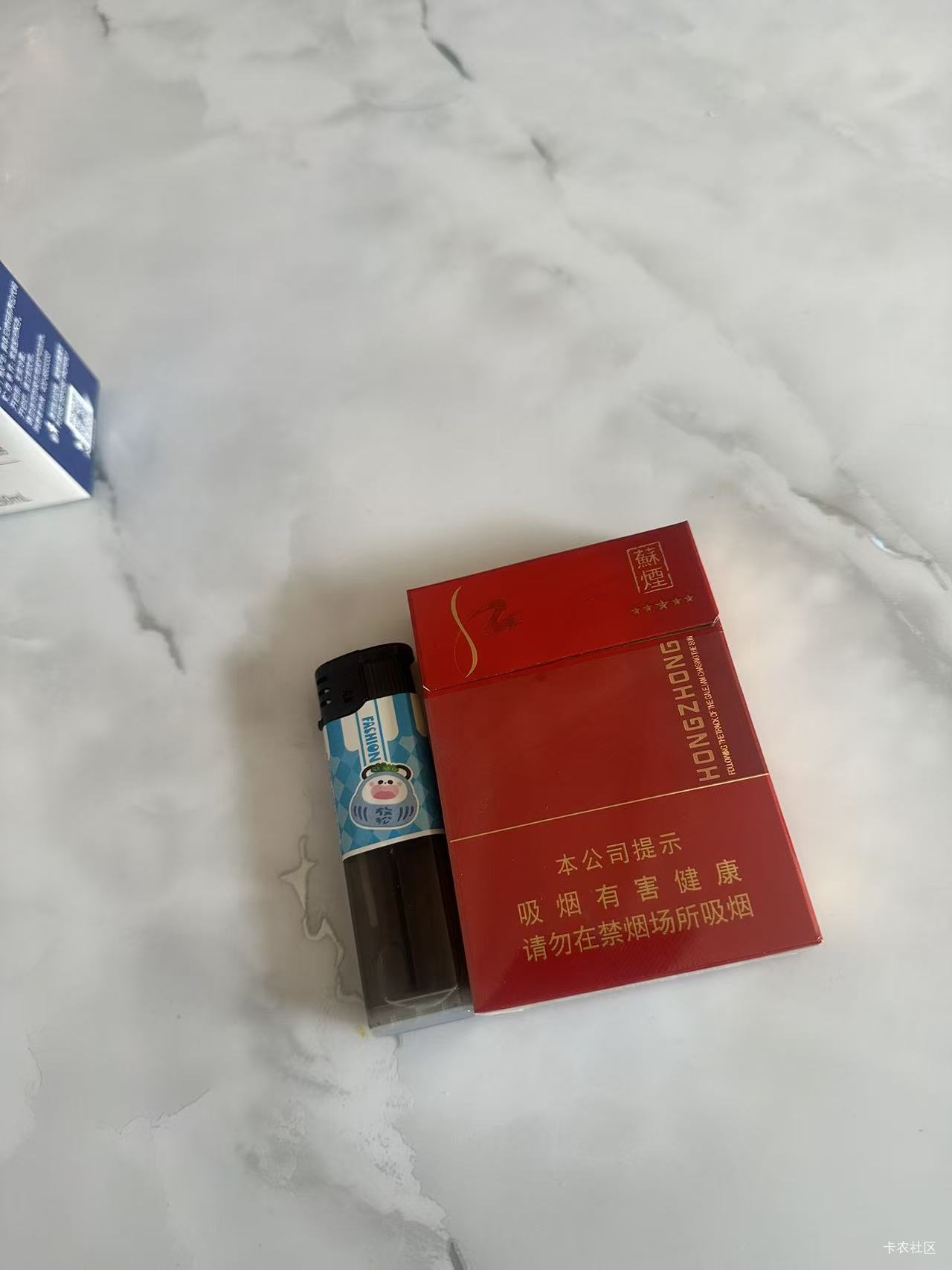 有啥毛没老哥们 今天的抽烟银子还没着落啊 挂b极兔上了35天班了 每天五点到早上五点66 / 作者:努力优秀_ / 