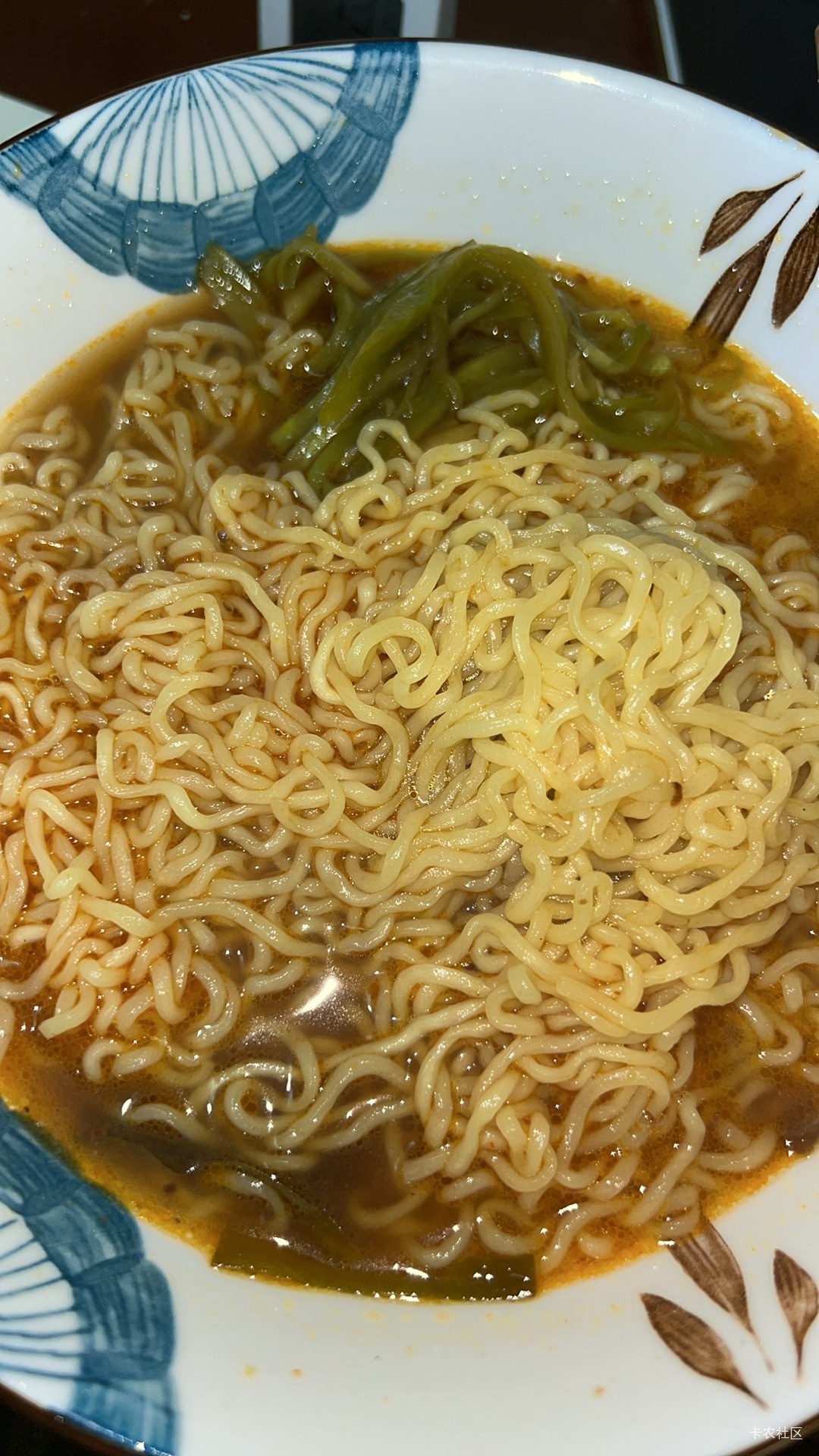 夜宵开吃

34 / 作者:小熊科技 / 