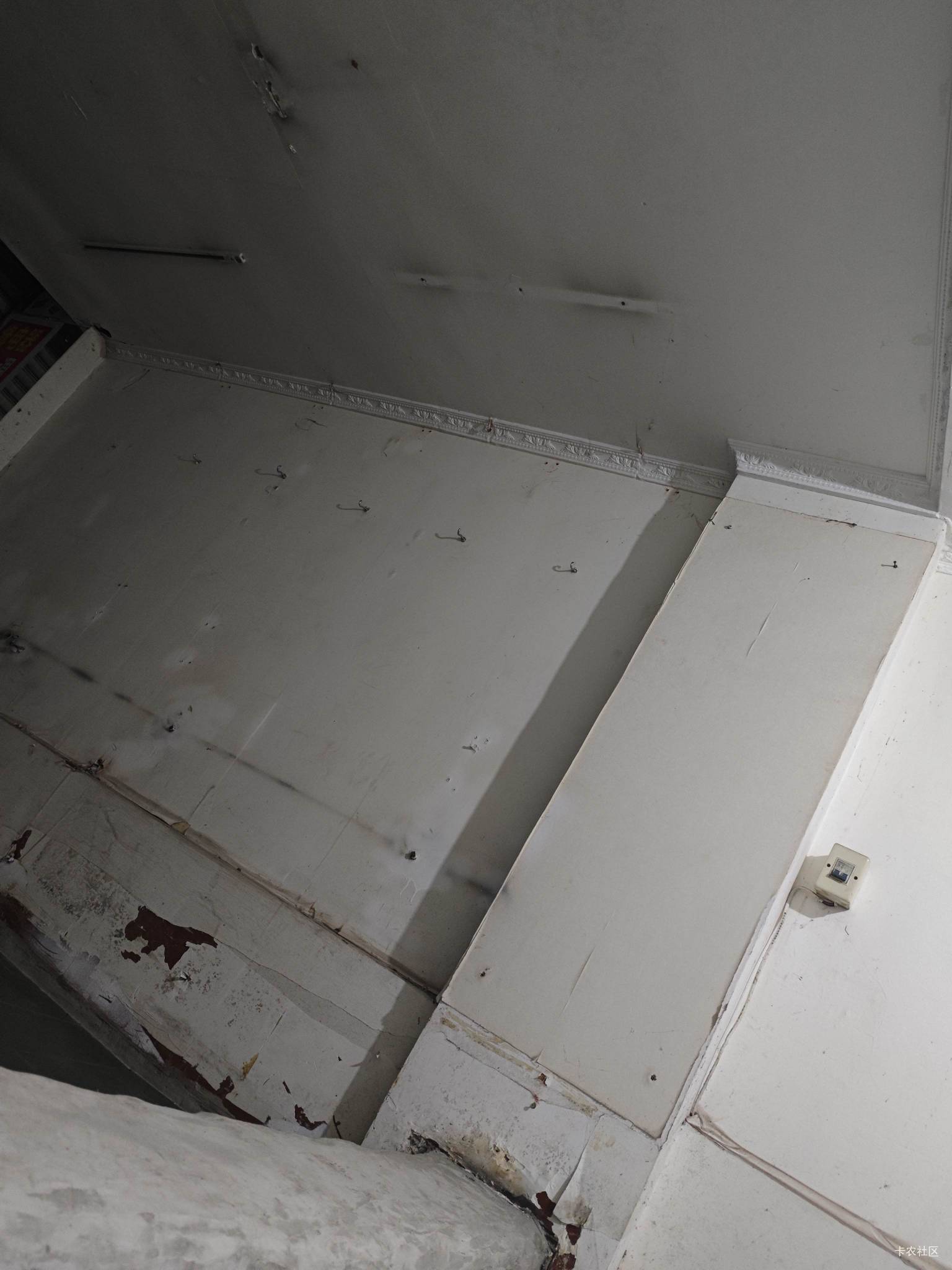 这环境睡着好吓人，打个地铺睡着也难受，老哥们，我怕

14 / 作者:撸口狂魔1996 / 