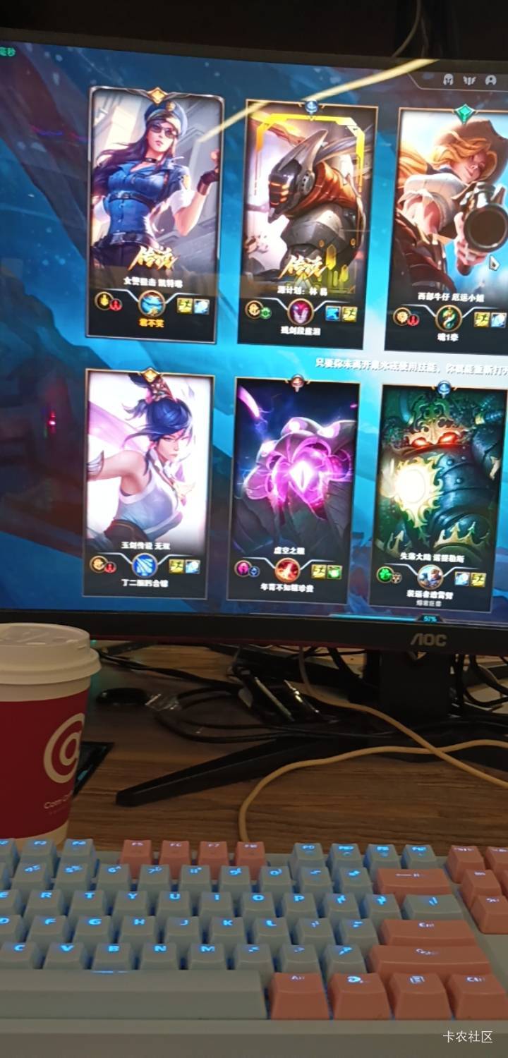 老哥们来上网

54 / 作者:好久没来了 / 