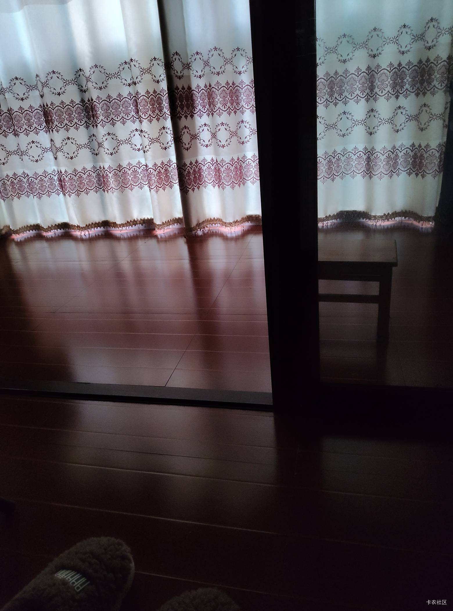 真踏马睡的舒服31 / 作者:不伦不类很正经 / 