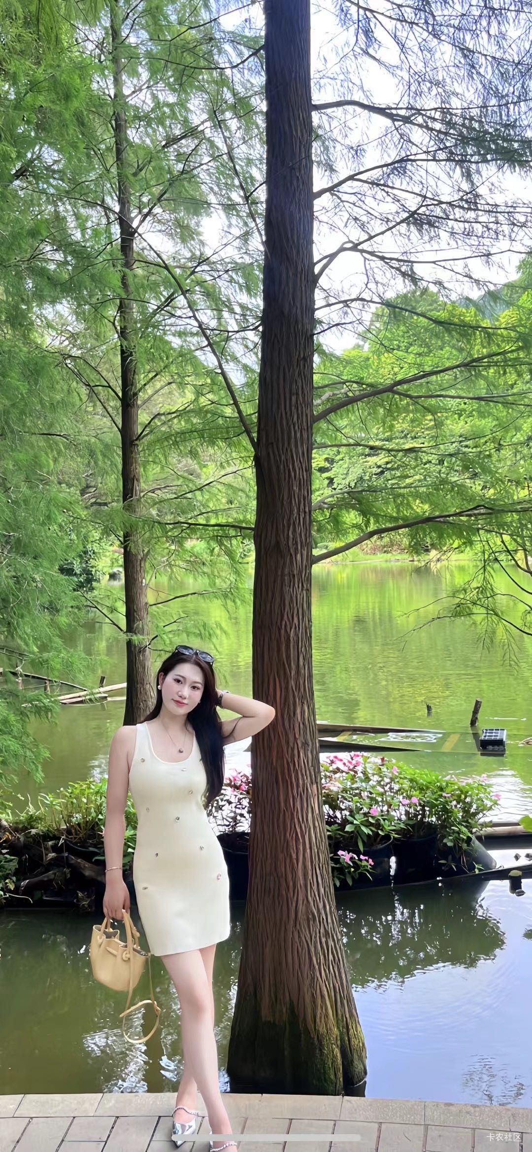 和00后女朋友春游的一天，开心


64 / 作者:陈冠希Jo / 