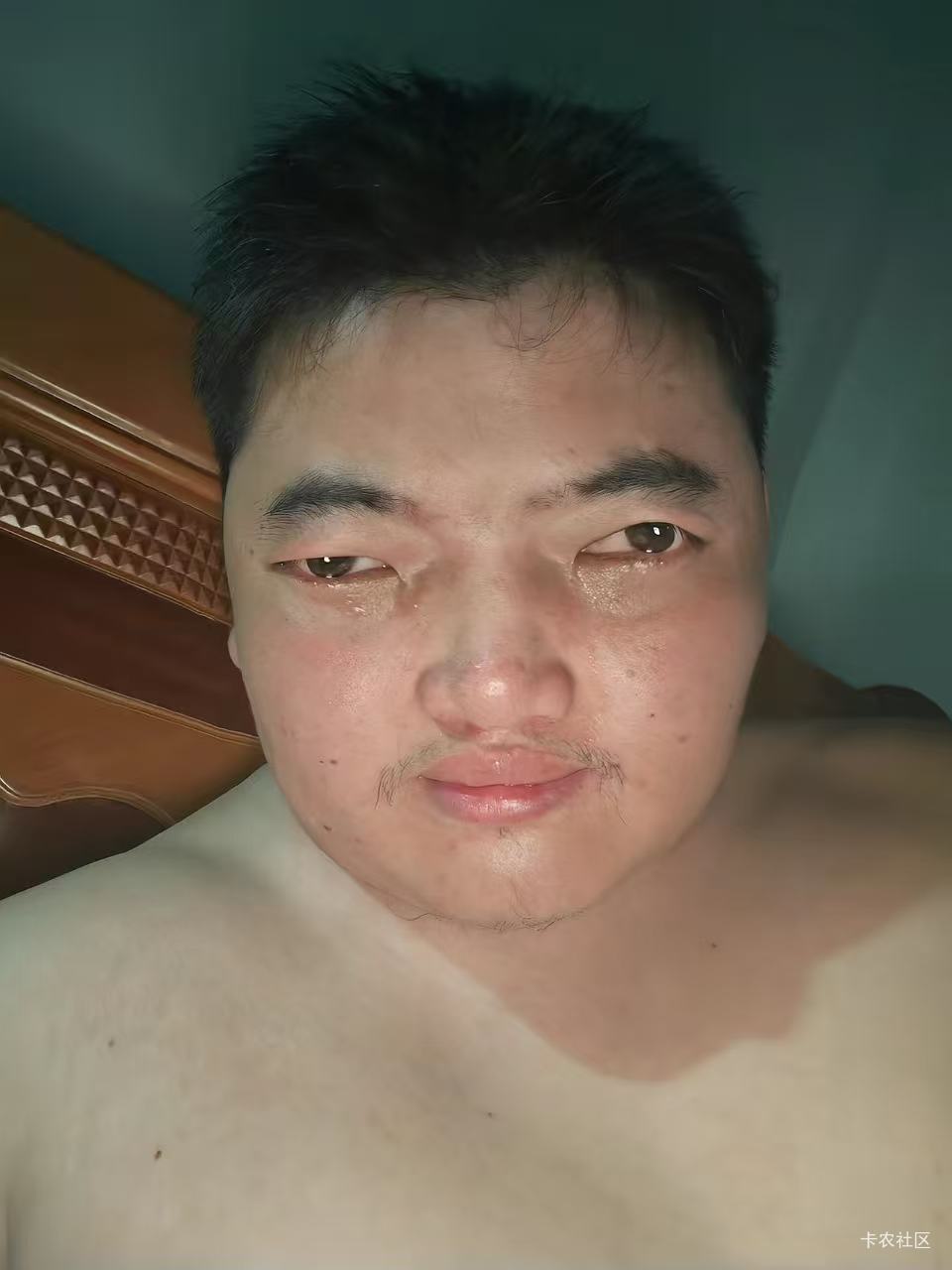 我觉得我还是比较帅的，在卡农能排的上名号

68 / 作者:羊肉汤 / 