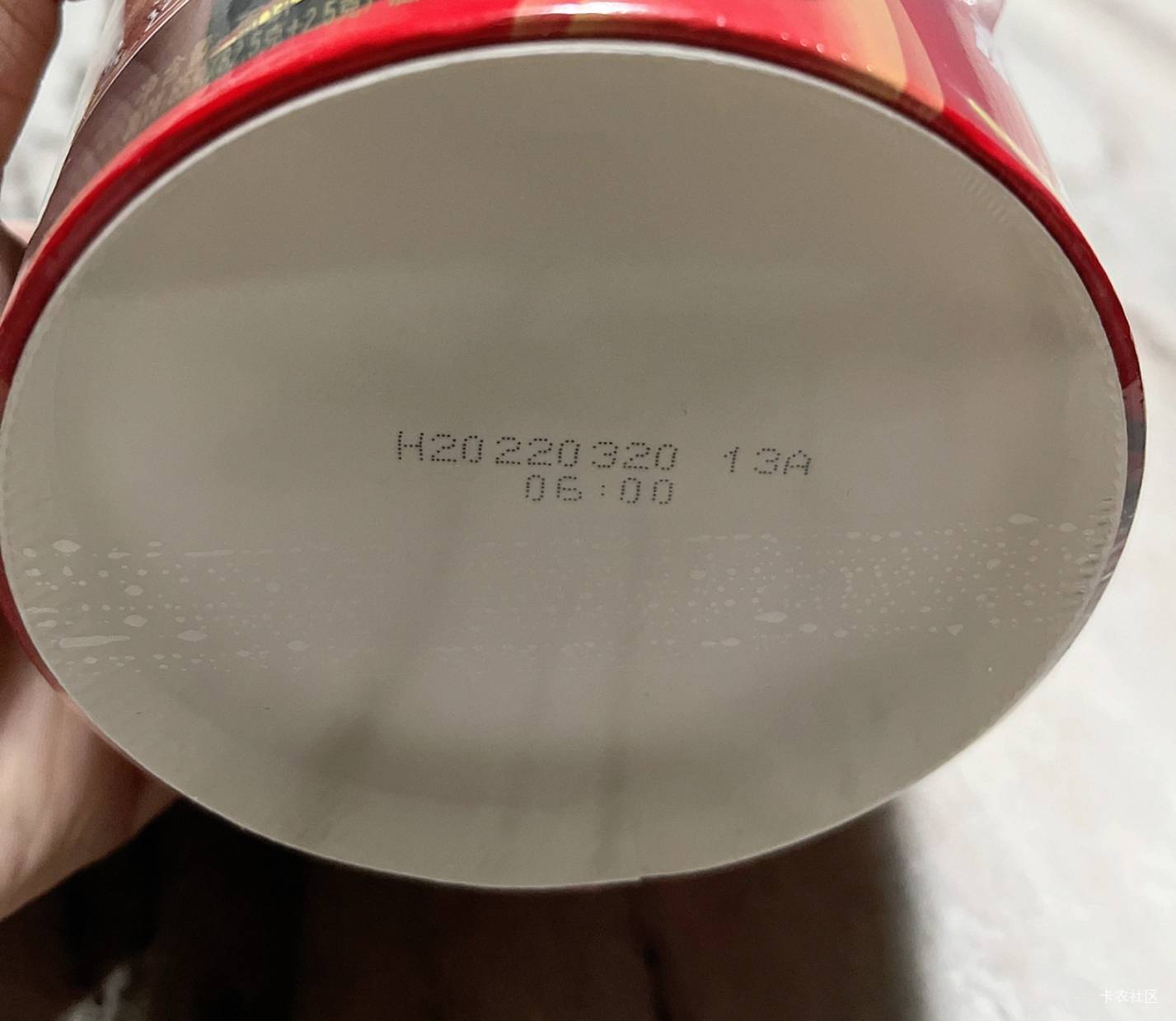 饿了吃早餐了，白天捡的过期泡面，生活好苦

97 / 作者:羊肉汤 / 