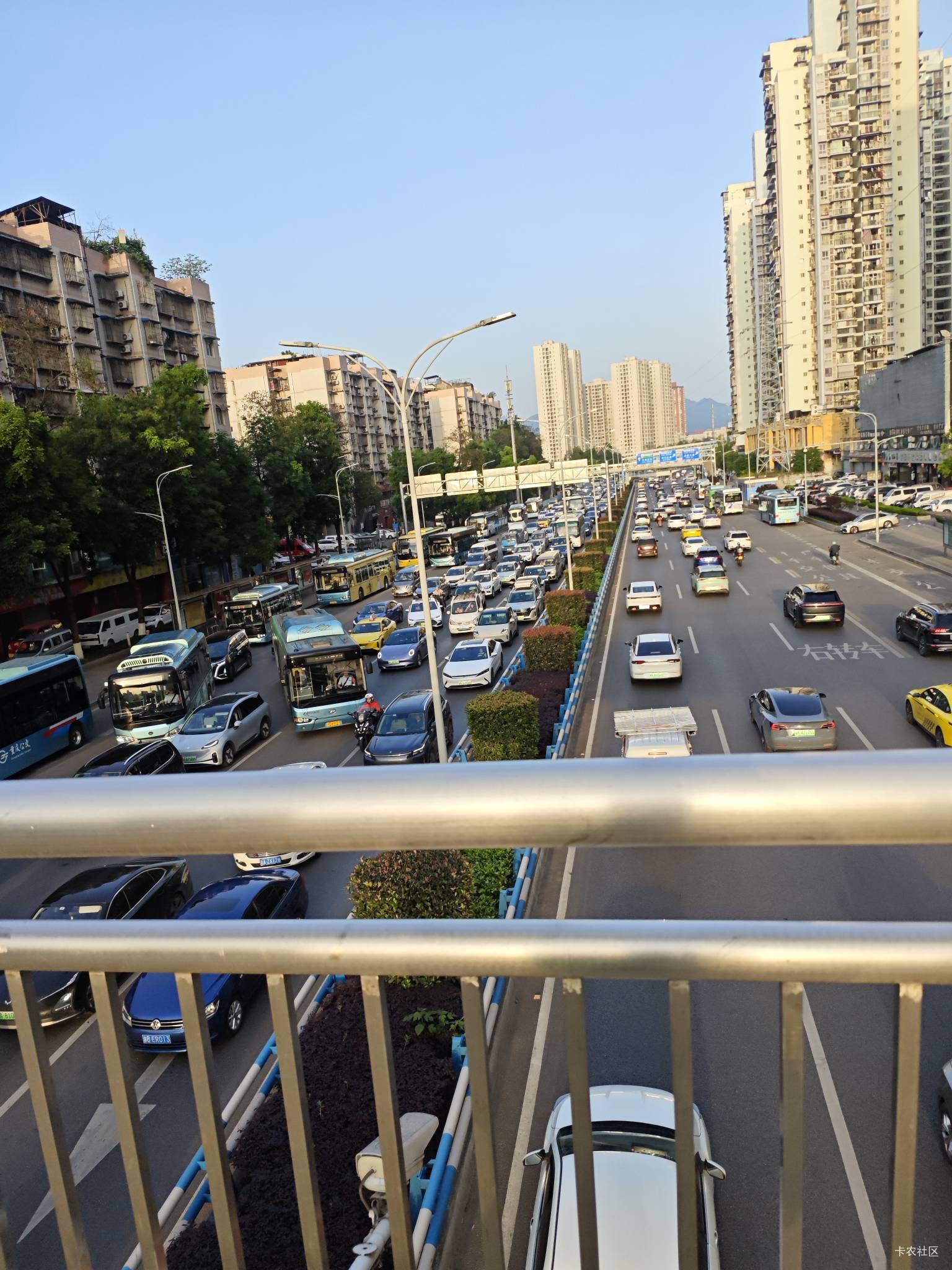 再上一周班就要放五一假了，想带着小孩去广东海边玩玩，有没有推荐的地方

92 / 作者:曾经遗忘的角落 / 