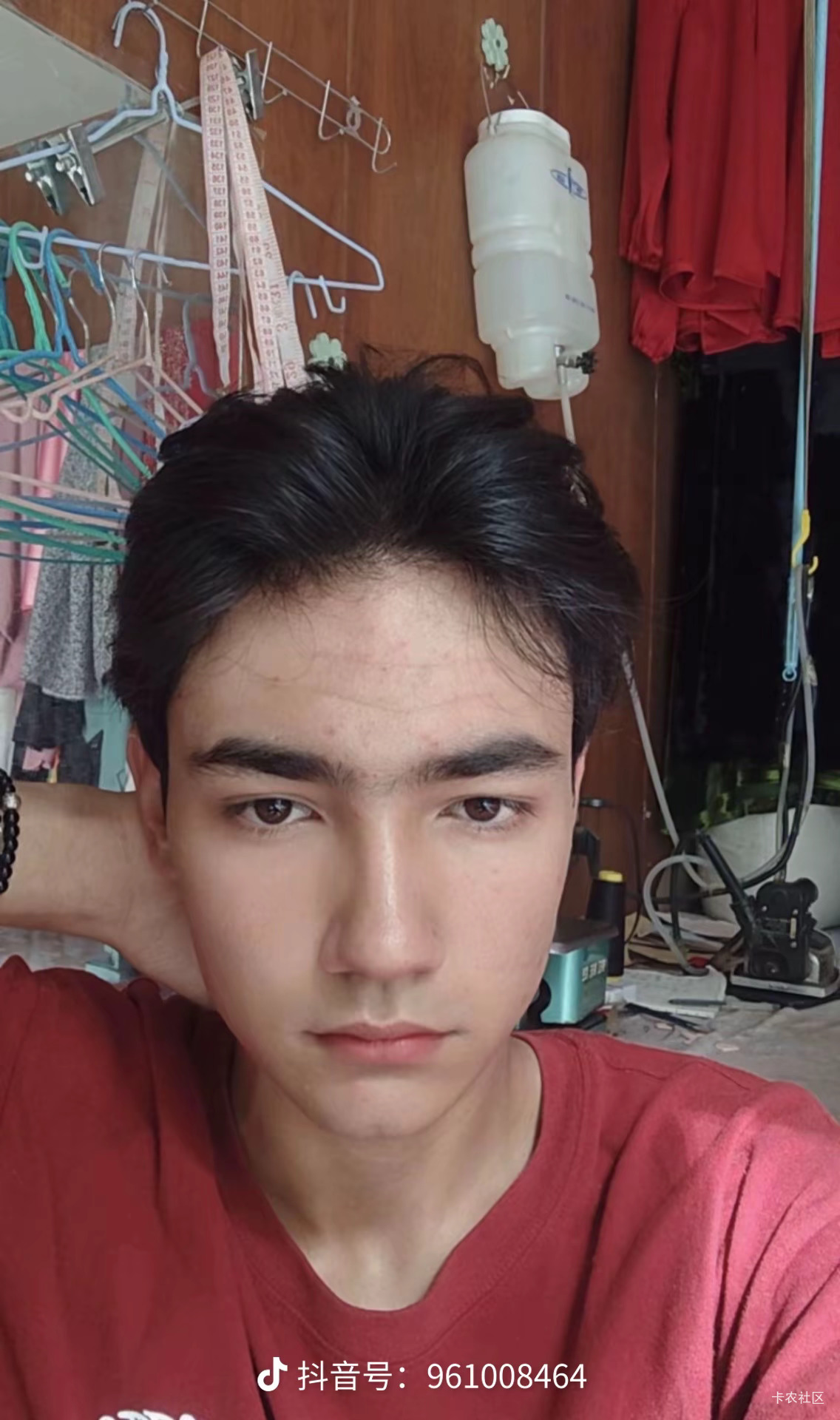 老哥们,给他们的颜值做个排行榜,这是我排的





33 / 作者:哦啊哇 / 