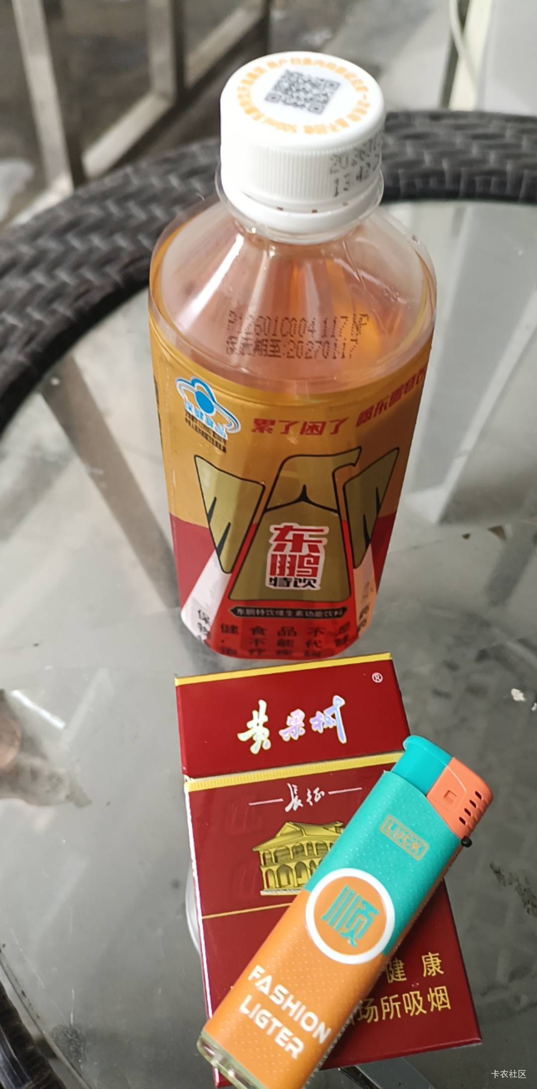 卡农老哥标配

91 / 作者:大荒 / 