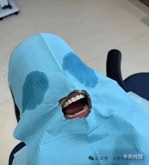 抖上说养机，就是让玩游戏就玩游戏，让充就充，啥的，刚才一个广让1毛买课，就花了一2 / 作者:柳下行 / 