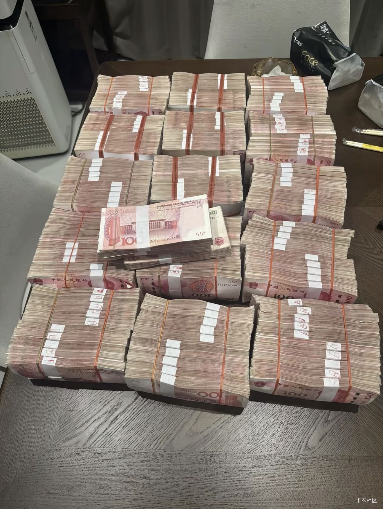 老哥们暑假工都没得做，怎么活呀

91 / 作者:牛嫂子 / 