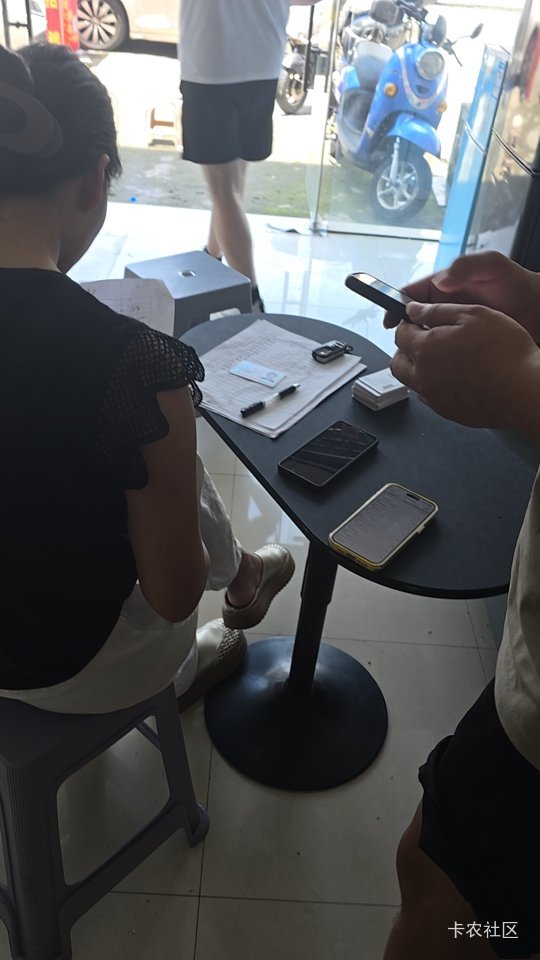 饿疯了  去劳务派遣 办了张联通卡   80毛进账

40 / 作者:每天奖励自己 / 