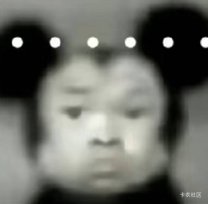 老哥，这图有没有点老6

50 / 作者:想吃菠萝包 / 