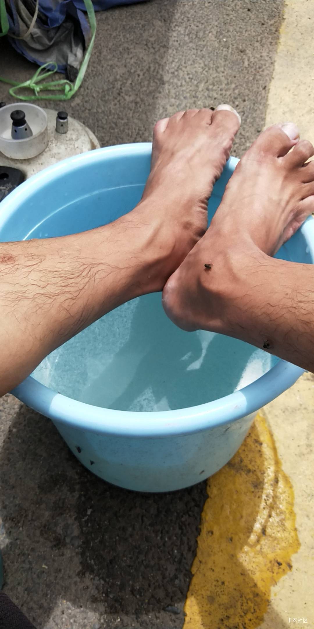 老哥们，现在苹果13值得买吗？2000左右能不能拿下苹果poro?主要用来拍视频，明天出发9 / 作者:卡农第一骚 / 