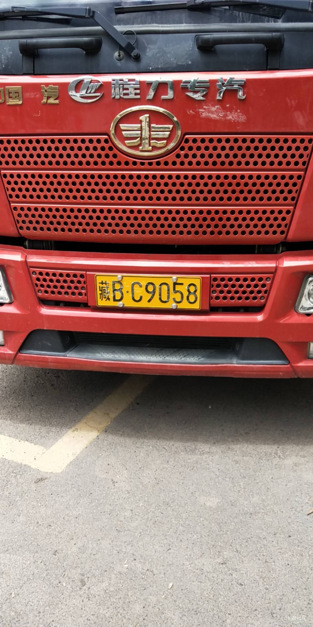 老哥们，现在苹果13值得买吗？2000左右能不能拿下苹果poro?主要用来拍视频，明天出发64 / 作者:卡农第一骚 / 