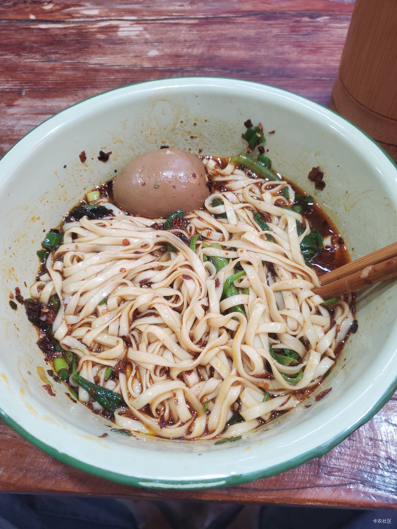 面来

29 / 作者:玛卡巴卡哟 / 
