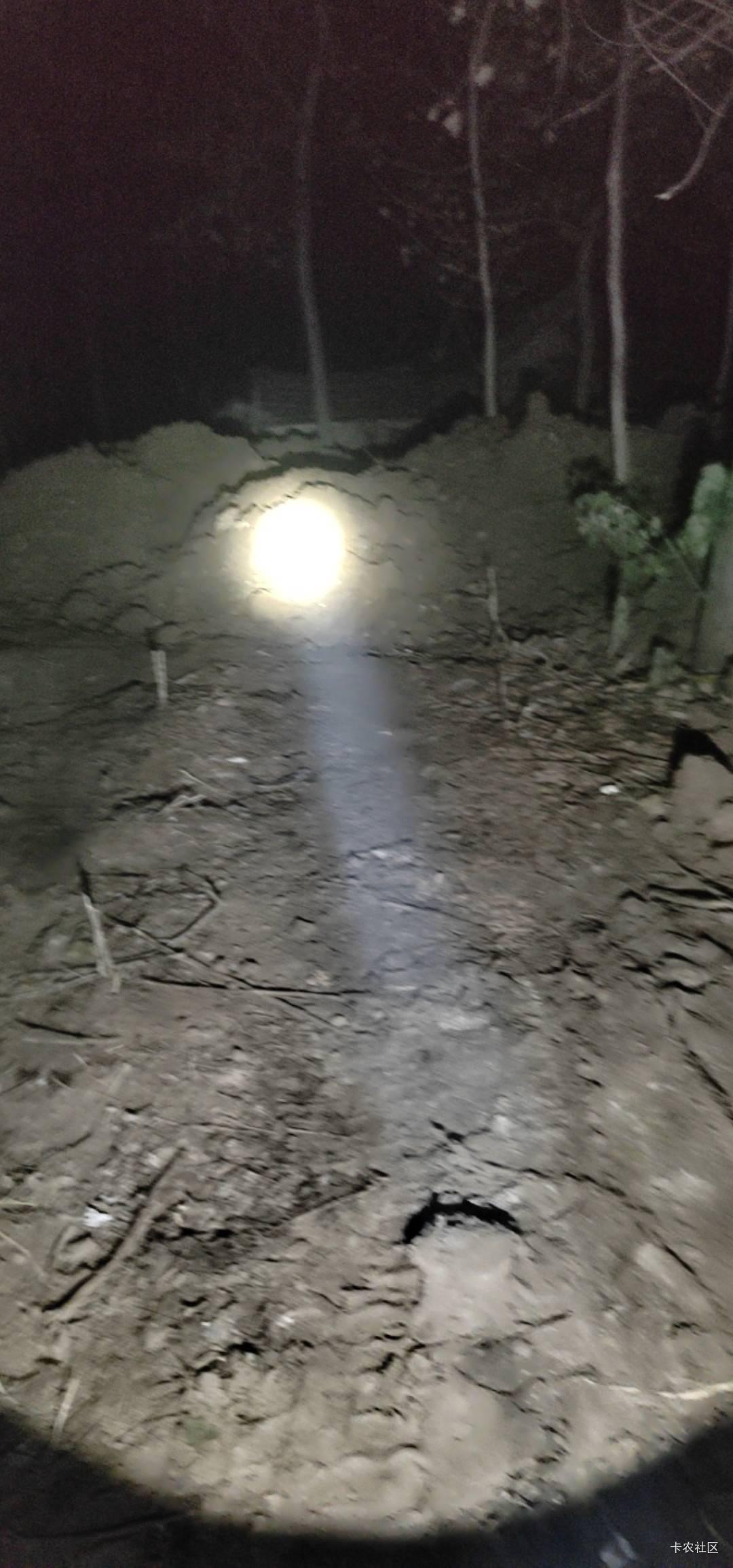 发牌老哥 一车50 在老家拉土，这两天拉了80车了 还得拉



63 / 作者:效率第一 / 