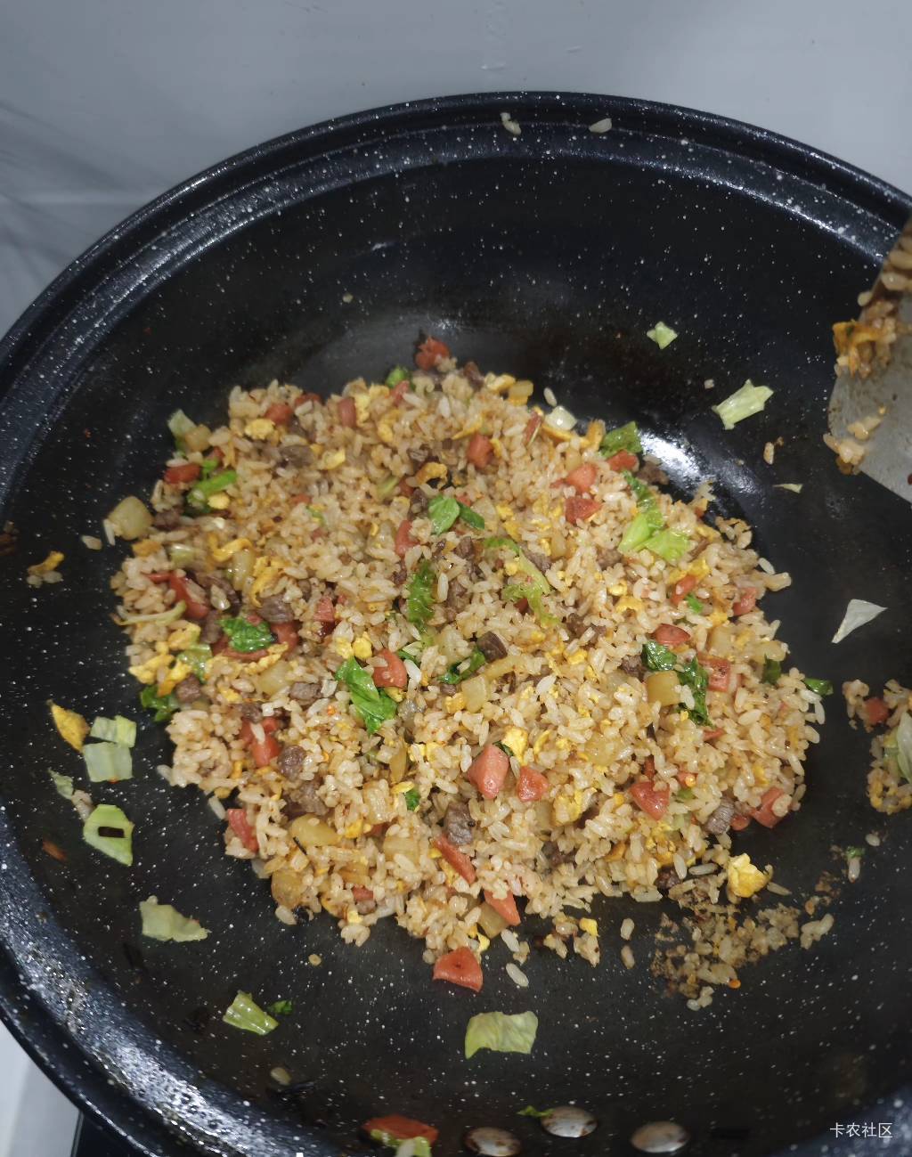 一个人啥也不想吃，吃早上没吃完的炒饭

91 / 作者:平安是福me / 