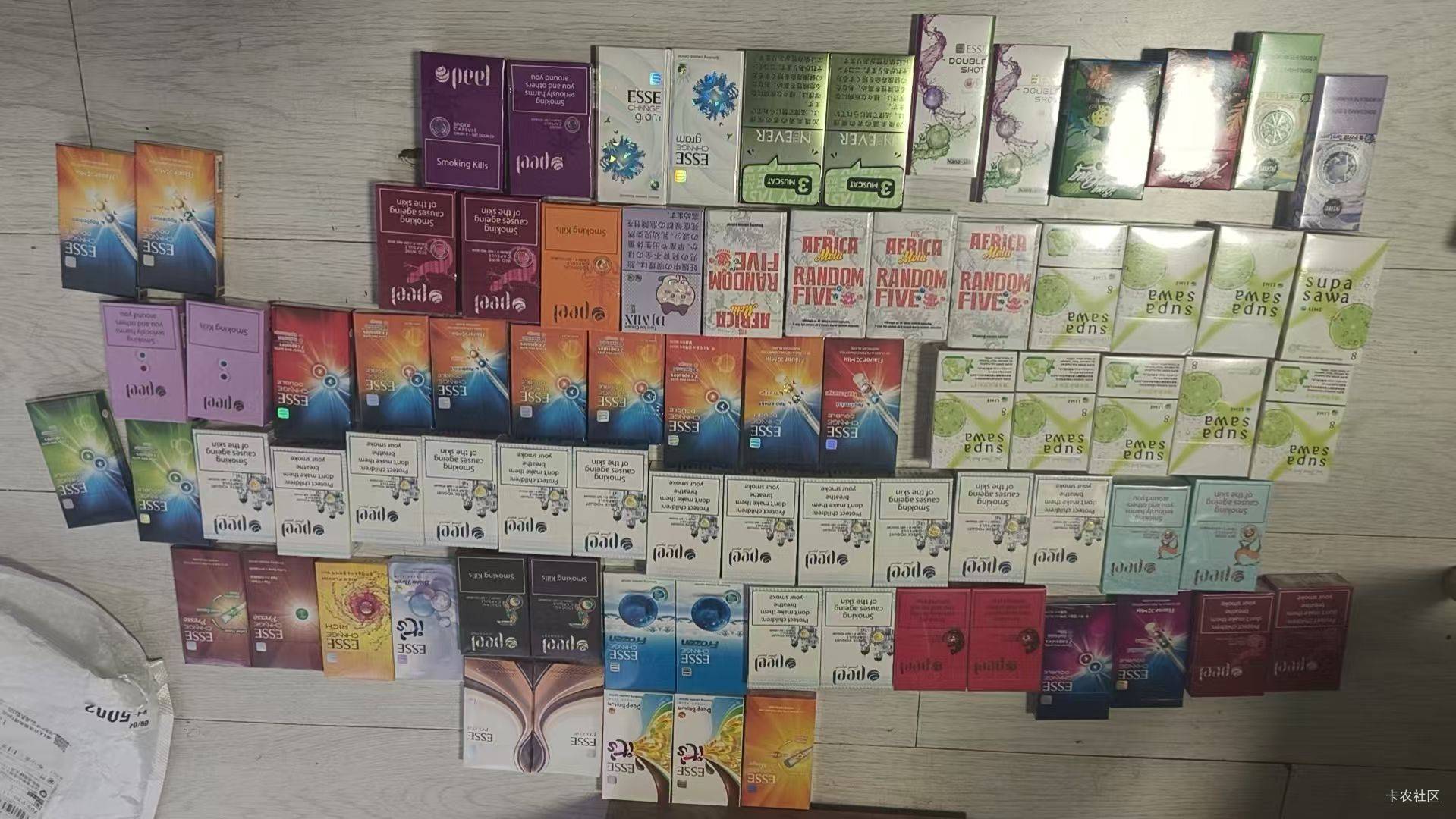 有没有抽外烟的老哥 便宜出了



59 / 作者:青鸟大学高材生 / 