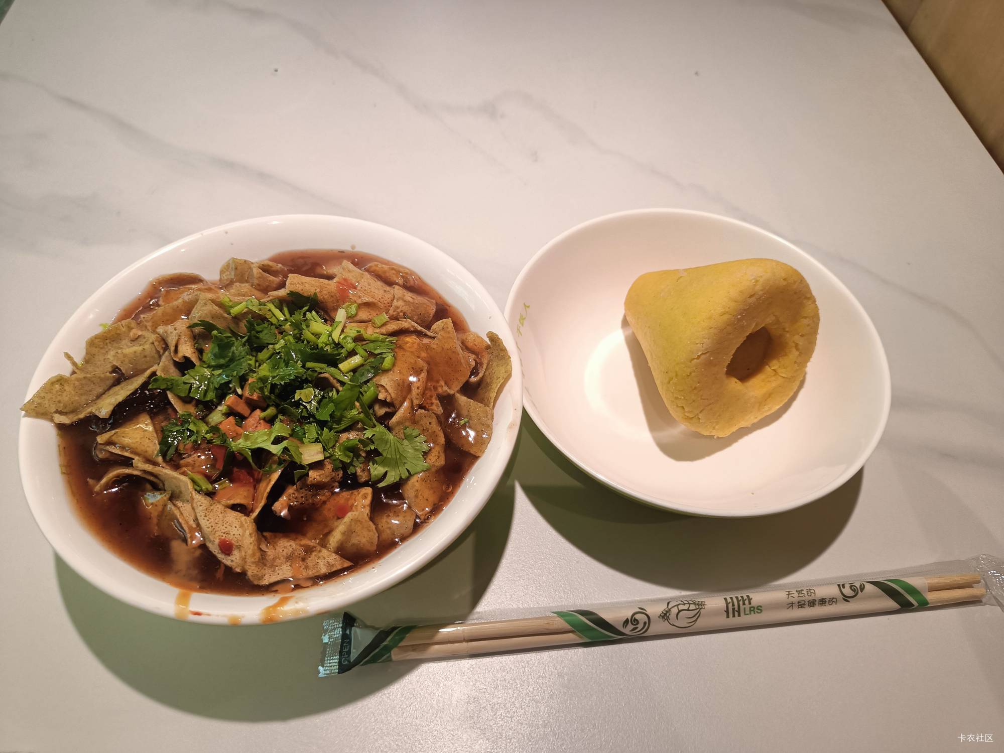 吃早饭

98 / 作者:生蚝熟了 / 