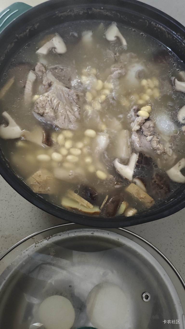 感谢卡农，感谢老哥，让我吃上饭，这几天看到毛像疯狗一样，我得整点骨头啃啃

61 / 作者:领错三十八块八的吊毛 / 